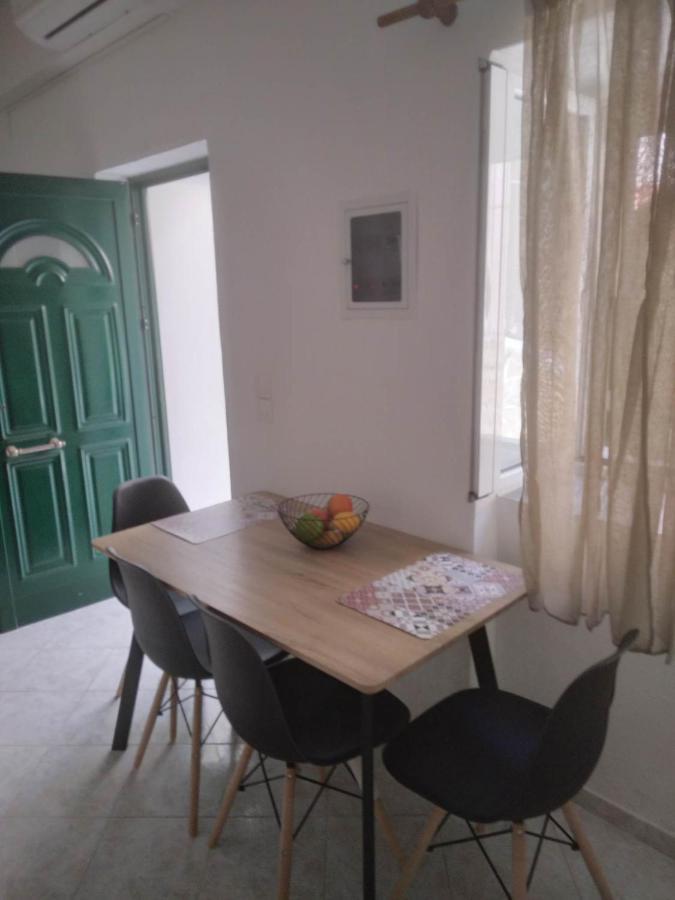 River Side House Potamion